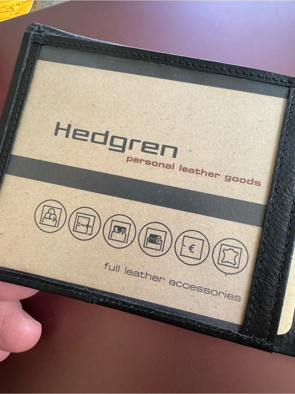 New in box, Hedgren Black Leather Men's Bifold Wallet